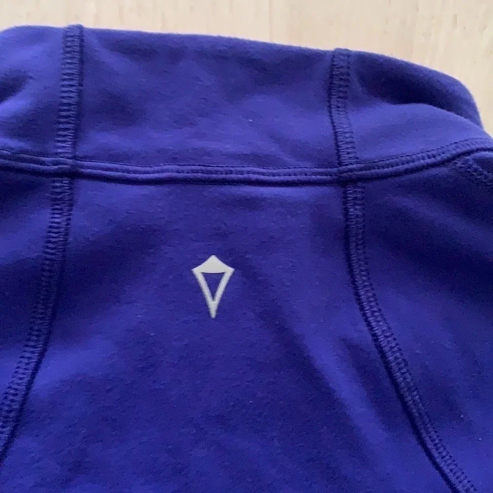 Ivivva Girls Purple Printed Full Zip‎ Athletic Jacket Size 10 Thumbholes